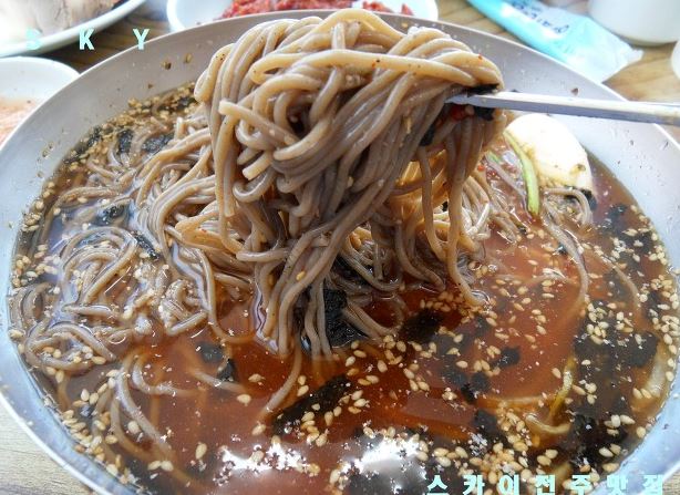막국수