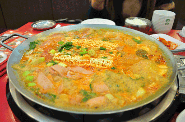 부대찌개